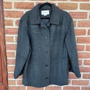Salted gray warm winter coat size 1 X   Andrea